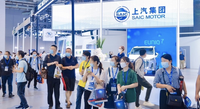 智能、互联，赋能产业新发展：上海新能源与智能网联汽车展览会