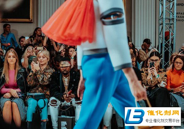 今秋及未来的时装周和贸易展览会是什么样？