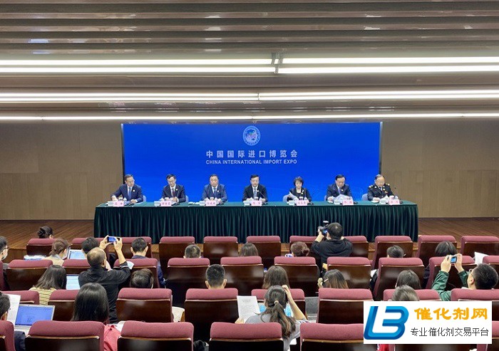 第三届进博会采购商实力雄厚，年营业额10亿美元以上达2238家