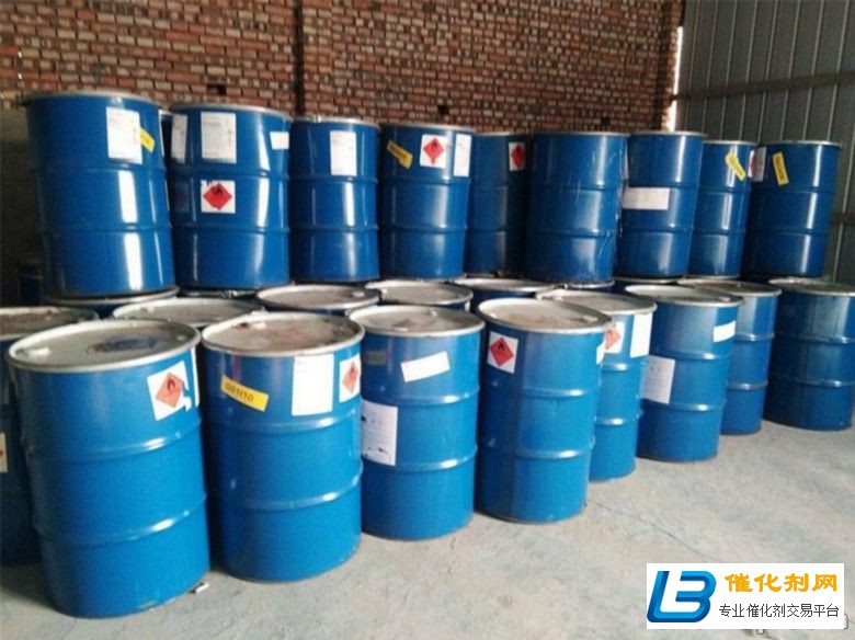 回收过期废旧聚氨酯橙油漆余姚固体液体均可