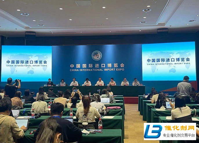 进博会倒计时百天！全球十大车企、化妆品品牌等将全部出席