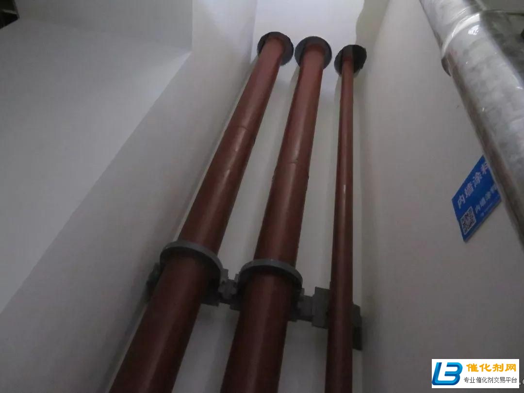 阿里地区革吉133管道聚氨酯木托垫木现货厂家